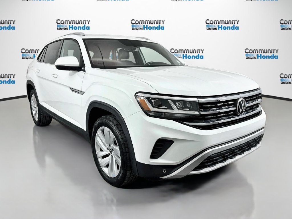 Used 2021 Volkswagen Atlas Cross Sport SE AWD/4WD image 3