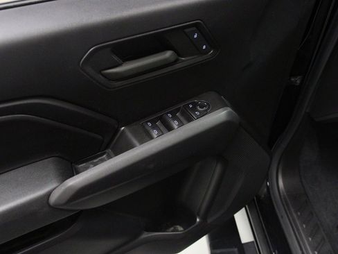 Used 2023 Chevrolet Colorado W/T image 23