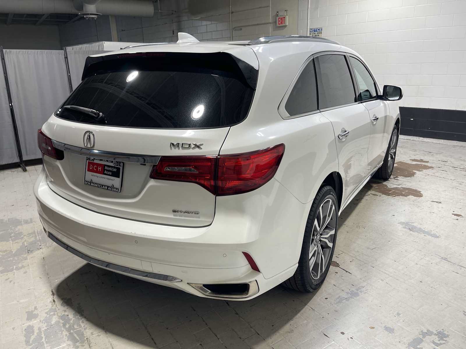 Used 2020 Acura MDX w/ Advance & Entertainment Pkg AWD/4WD image 26