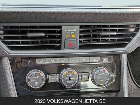 Used 2023 Volkswagen Jetta SE FWD image 23