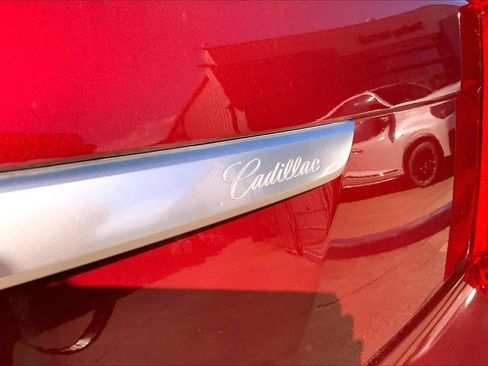 Used 2016 Cadillac XTS Luxury w/ Driver Awareness Package image 9