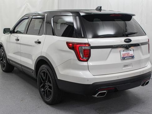 Used 2017 Ford Explorer Sport w/ Equipment Group 401A AWD/4WD image 6