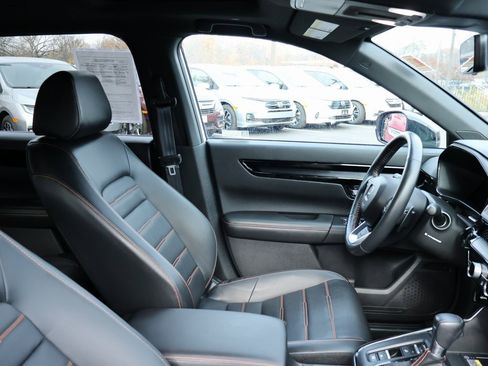 Certified 2023 Honda CR-V Sport Touring image 8