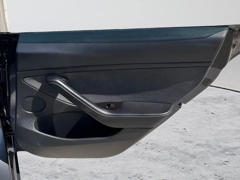 Used 2023 Tesla Model 3 Standard Range RWD image 25