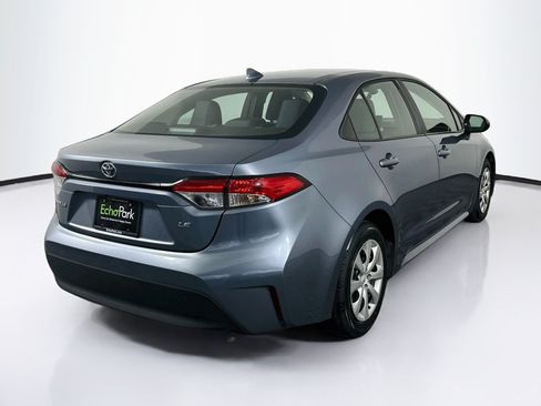 Used 2025 Toyota Corolla LE FWD image 9