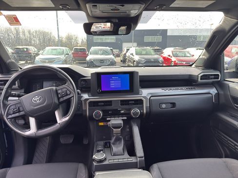 Used 2024 Toyota Tacoma SR5 image 28