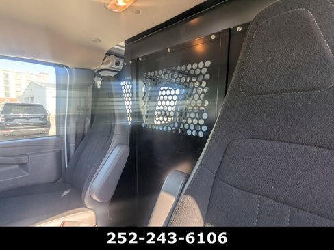 Used 2025 Chevrolet Express 2500 w/ Driver Convenience Package RWD image 12