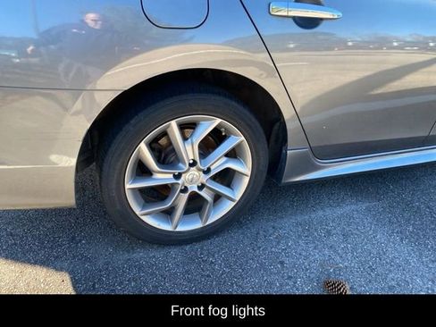 Used 2015 Nissan Sentra SR w/ Navigation Package FWD image 8