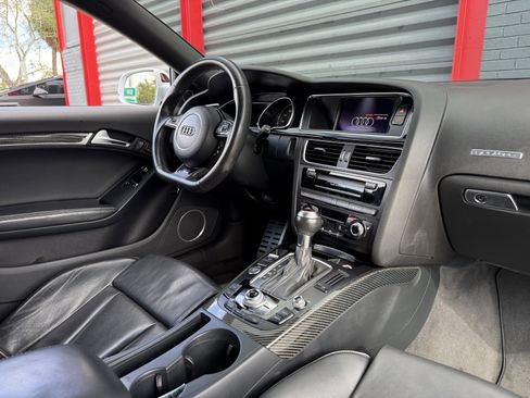 Used 2013 Audi RS 5 4.2 w/ Audi MMI Navigation Plus Pkg image 15