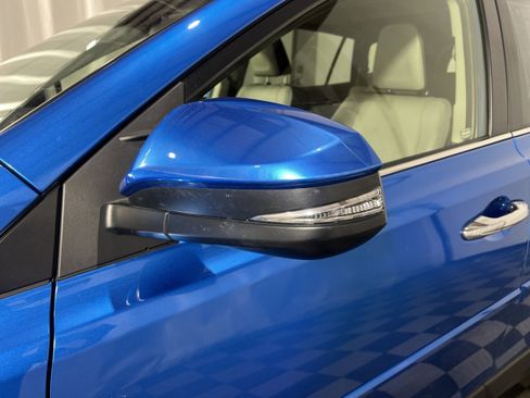 Used 2018 Toyota RAV4 Limited image 15