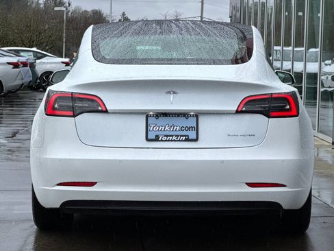 Used 2020 Tesla Model 3 Long Range image 4