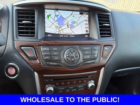 Used 2017 Nissan Pathfinder Platinum w/ Family Entertainment Package AWD/4WD image 14