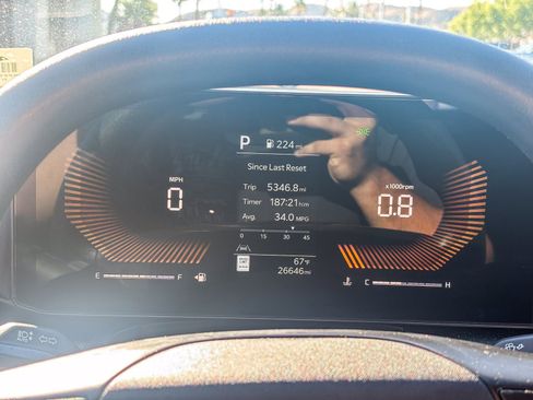 Used 2025 Kia K4 LXS image 28