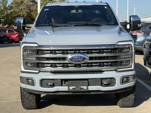 Used 2024 Ford F250 Platinum w/ Tremor Off-Road Package AWD/4WD image 8