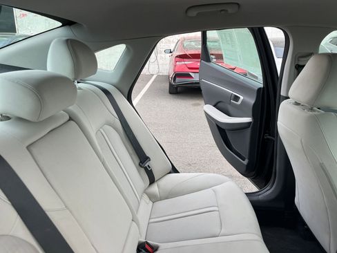 Used 2025 Hyundai Sonata SEL FWD image 38