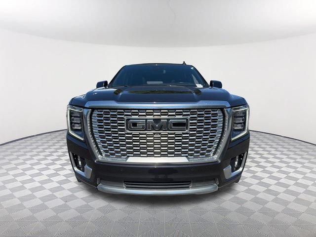 Used 2024 GMC Yukon Denali AWD/4WD image 2