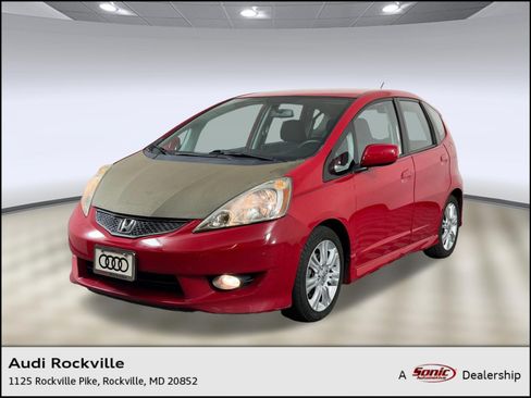Used 2010 Honda Fit Sport image 1