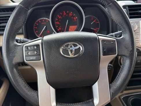 Used 2013 Toyota 4Runner SR5 w/ Premium Pkg image 7