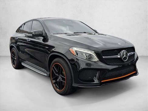 Used 2019 Mercedes-Benz GLE 43 AMG AMG GLE 43 image 3