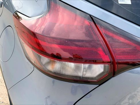 Used 2024 Nissan Kicks SR w/ SR Premium Package FWD image 27