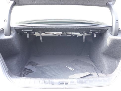 Used 2019 Nissan Maxima SR w/ Premium Package image 17