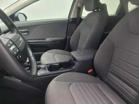Used 2025 Kia K4 EX FWD image 17