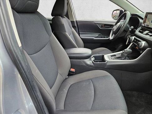 Used 2024 Toyota RAV4 LE image 20
