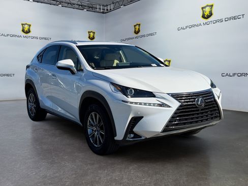 Used 2018 Lexus NX 300 FWD image 7