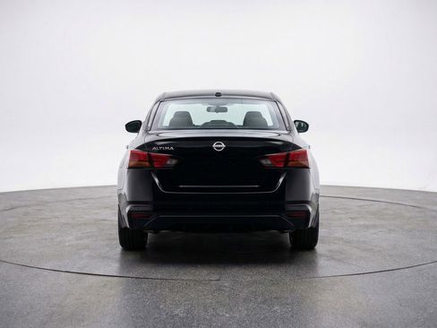 Used 2025 Nissan Altima 2.5 SV image 7