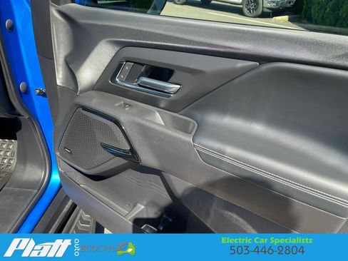 Used 2025 Chevrolet Silverado EV LT AWD/4WD image 45