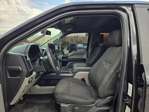 Used 2019 Ford F150 XL w/ Equipment Group 101A Mid AWD/4WD image 9