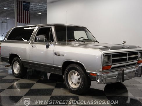 Used 1990 Dodge Ramcharger 2WD image 16