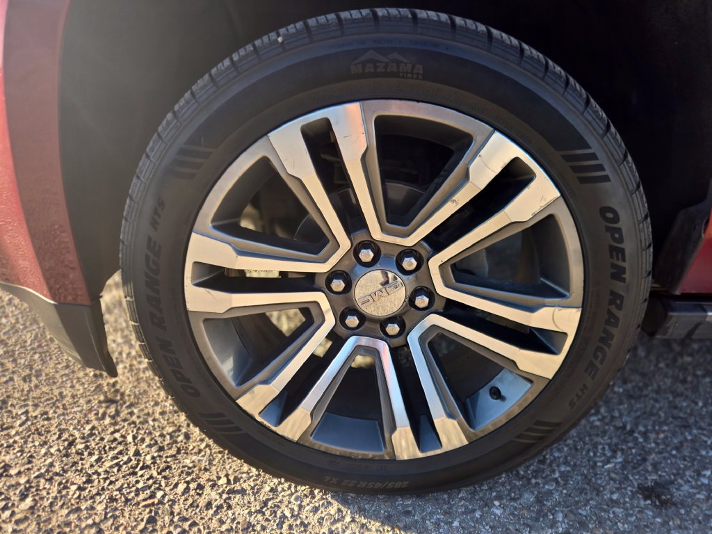 Used 2018 GMC Yukon XL Denali w/ Denali Ultimate Package AWD/4WD image 26