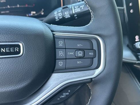 New 2026 Jeep Grand Wagoneer Limited AWD/4WD image 26