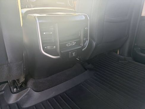 Used 2020 RAM 1500 Big Horn AWD/4WD image 22