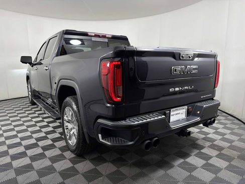 Used 2022 GMC Sierra 1500 Denali AWD/4WD image 4