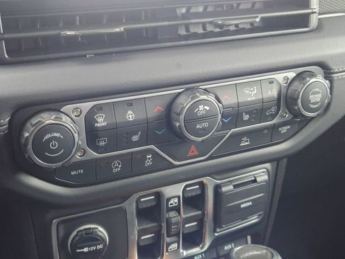 New 2026 Jeep Gladiator Rubicon w/ Steel Power Dome Hood Package image 23