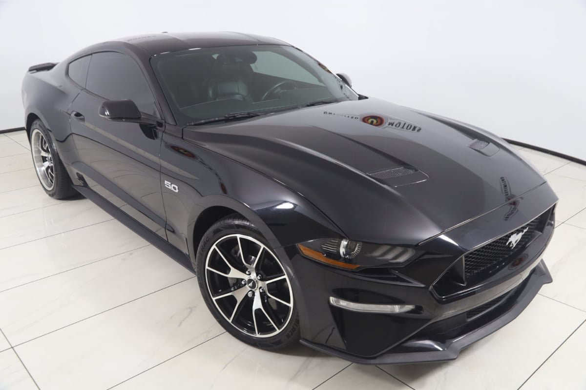 Used 2019 Ford Mustang GT Premium w/ Equipment Group 401A RWD image 21