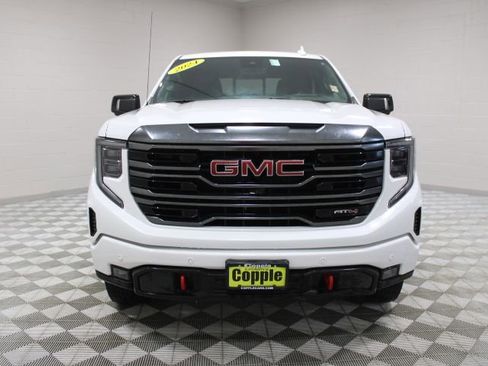 Used 2024 GMC Sierra 1500 AT4 w/ Technology Package AWD/4WD image 6