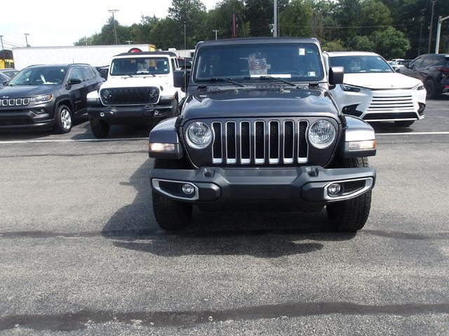 Used 2022 Jeep Wrangler Unlimited Sahara w/ Cold Weather Group AWD/4WD image 2