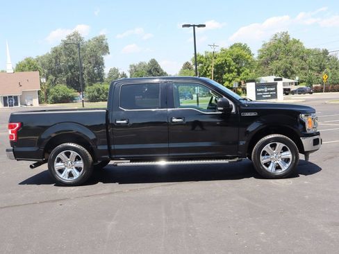 Used 2018 Ford F150 XLT w/ Equipment Group 302A Luxury RWD image 3