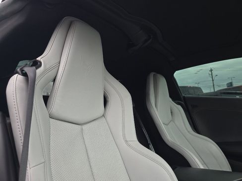 Used 2021 Chevrolet Corvette Stingray Coupe w/ Battery Protection Package image 14