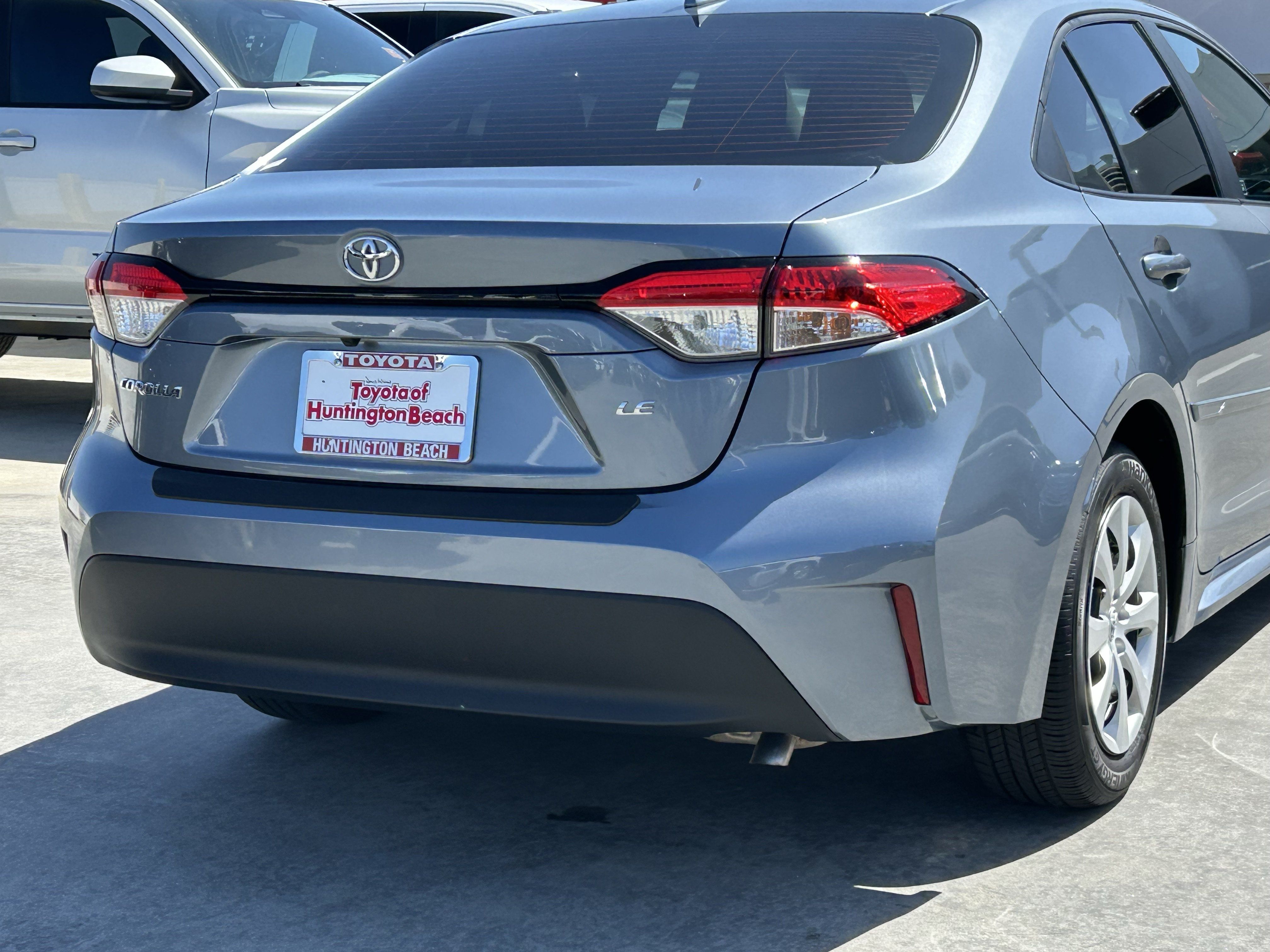 Certified 2024 Toyota Corolla LE FWD image 4
