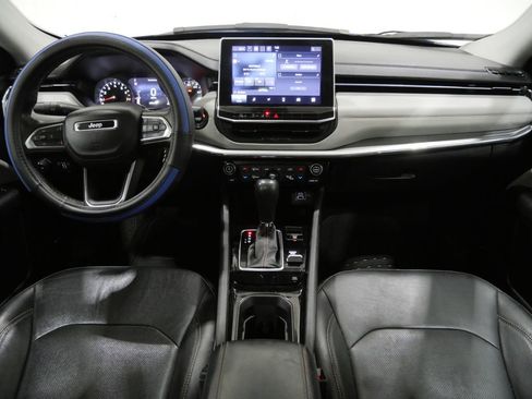 Used 2022 Jeep Compass Limited w/ Sun and Sound Group AWD/4WD image 10