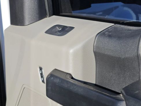 Used 2021 Ford F250 XL w/ STX Appearance Package image 30