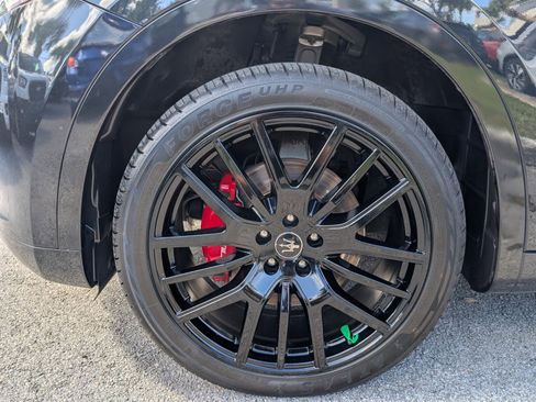 Used 2022 Maserati Levante GT image 22