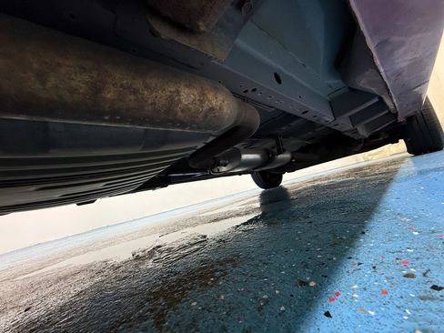 Used 1995 Dodge Caravan Minivan image 43