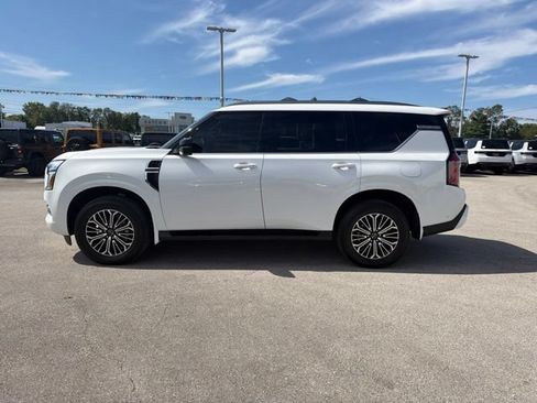 Used 2025 Nissan Armada SL w/ Captain's Chari Seat Package AWD/4WD image 2
