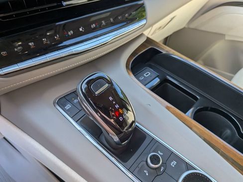 Used 2024 Cadillac Escalade Sport Platinum w/ LPO, ONYX Package AWD/4WD image 20