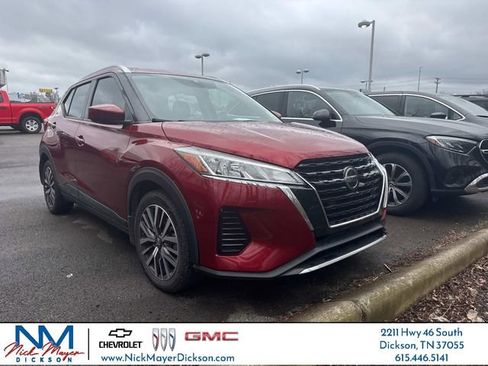 Used 2021 Nissan Kicks SV image 1